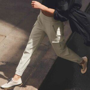 Athleta Endless High Rise Cargo pant